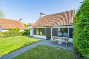 Cottage 213 in Sunparks Oostduinkerke with free parking and garden